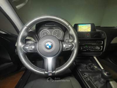 BMW Serie 1 116d d Advantage + Navi + LED + Volante e Cambio MSport Nero usata Torino