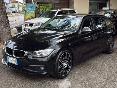BMW Serie 3 318d Vettura famigliare ma anche sportiva Nero usata Sant'Omero