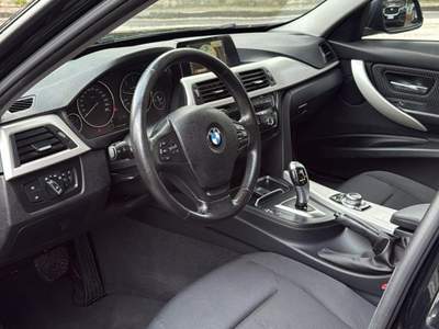 BMW Serie 3 318d Vettura famigliare ma anche sportiva Nero usata Sant'Omero