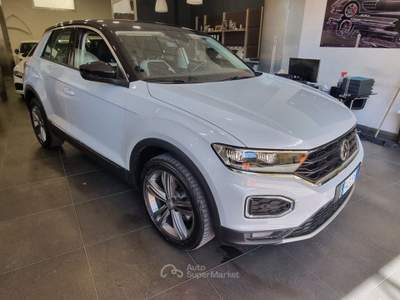 Volkswagen T-Roc 1.5 TSI ACT Advanced BlueMotion Technology Blu/Azzurro usata Gragnano