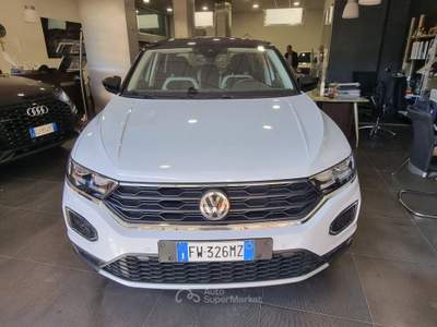 Volkswagen T-Roc 1.5 TSI ACT Advanced BlueMotion Technology Blu/Azzurro usata Gragnano