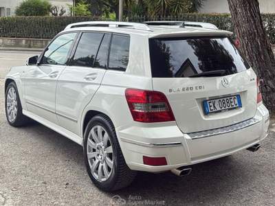 Mercedes-Benz GLK Eleganza con linee intramontabili Bianco usata Sant'Omero
