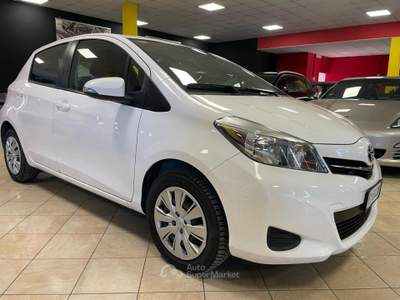 Toyota Yaris 1.0 5 porte 2 POSTI VAN *AUTOCARRO* Bianco usata Bozzolo