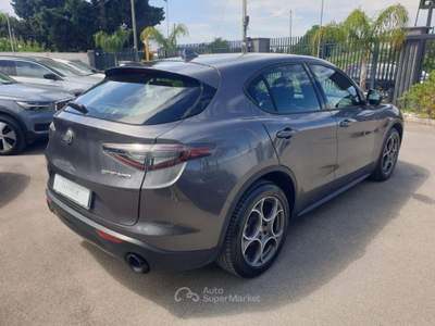 Alfa Romeo Stelvio 2.2 Turbodiesel 160 CV AT8 RWD Grigio usata Taranto