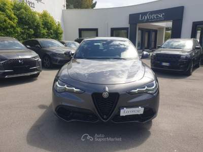 Alfa Romeo Stelvio 2.2 Turbodiesel 160 CV AT8 RWD Grigio usata Taranto