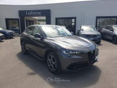 Alfa Romeo Stelvio 2.2 Turbodiesel 160 CV AT8 RWD Grigio usata Taranto