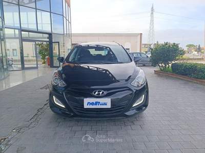 Hyundai i30 Wagon 1.6 CRDi Comfort Nero usata Castelfranco di Sotto