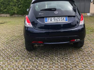 Lancia Ypsilon NEOPATENTATI Blu/Azzurro usata Manerba del Garda