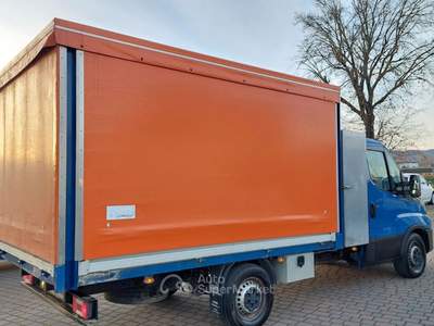 Iveco Daily 35S12 2.3 PM Centinato e Rif. Attrezzi 90.000 Km Blu/Azzurro usata Civitella in Val di Chiana