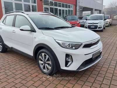 Kia Stonic 1.2 DPI Style Aziendale Italia 50.000 KM Bianco usata Civitella in Val di Chiana