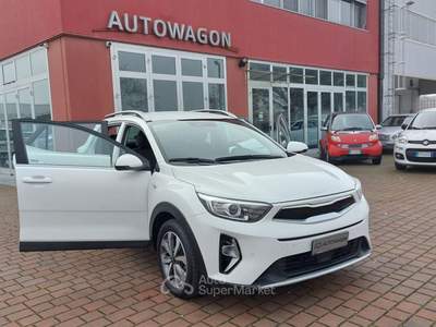 Kia Stonic 1.2 DPI Style Aziendale Italia 50.000 KM Bianco usata Civitella in Val di Chiana