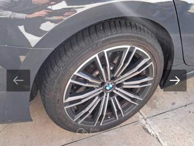 BMW Serie 3 Gran Turismo 335iA BMW 330e xDrive Touring M-Sport: L'Ibrida Perfetta per Roma! Grigio usata ROMA