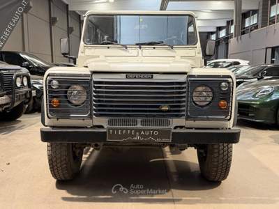 Land Rover Defender 130 2.5 Td5 cat CrewCab S Bianco usata Bologna