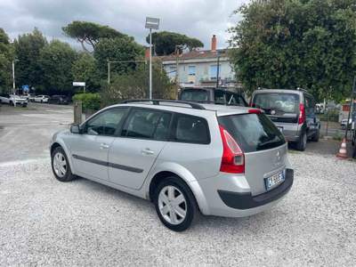 Renault Mégane MEGANE - SW - 1.5 DIESEL Grigio usata Massa