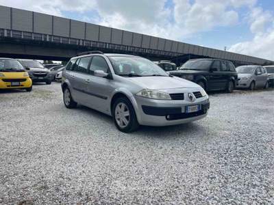 Renault Mégane MEGANE - SW - 1.5 DIESEL Grigio usata Massa
