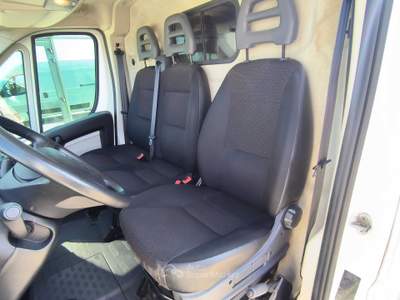 Peugeot Boxer 2.0 BlueHDi 130CV H2 L2 Bianco usata San Salvatore Telesino