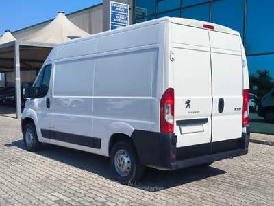 Peugeot Boxer 2.0 BlueHDi 130CV H2 L2 Bianco usata San Salvatore Telesino