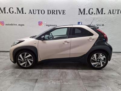 Toyota Aygo X 1.0 VVT-i 72 CV 5 porte Lounge S-CVT usata Erba