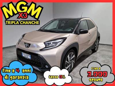 Toyota Aygo X 1.0 VVT-i 72 CV 5 porte Lounge S-CVT usata Erba
