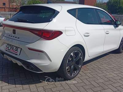 Cupra Leon Leon  1.5 tsi 150cv ACT km 29000 pack performance Bianco usata Carignano