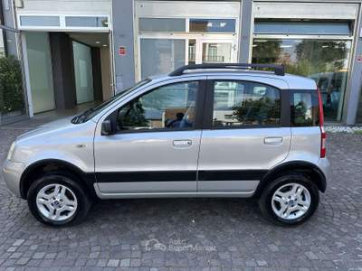 Fiat Panda Panda 1.3 mjt 16v Climbing 4x4 Argento usata Ferrara