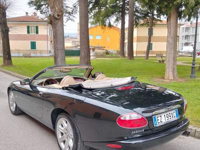Jaguar XK XK8 Cabriolet Nero usata Sant'Angelo in Vado