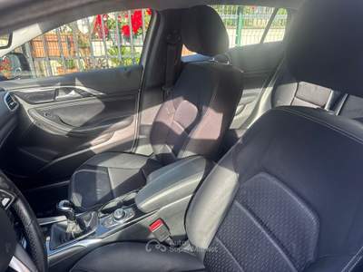 Infiniti Q30 Premium Grigio usata CURTI