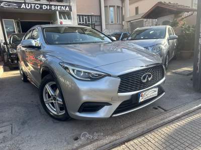 Infiniti Q30 Premium Grigio usata CURTI