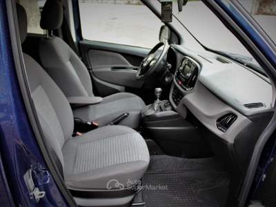 Fiat Doblò Doblo Doblò 1.6 MJT 16V 105CV Lounge Blu/Azzurro usata Lavis