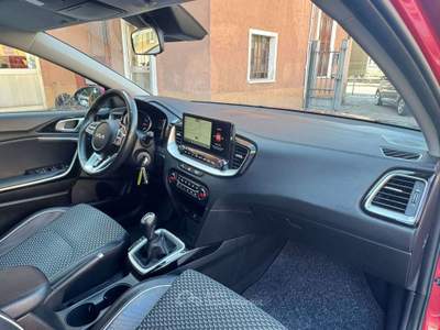 Kia XCeed 1.0 t-gdi High Tech Gpl 117cv TAGLIANDI UFFICIALI Rosso usata Erba