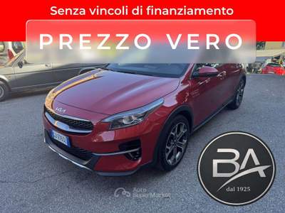 Kia XCeed 1.0 t-gdi High Tech Gpl 117cv TAGLIANDI UFFICIALI Rosso usata Erba