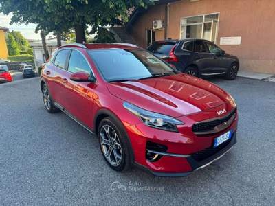 Kia XCeed 1.0 t-gdi High Tech Gpl 117cv TAGLIANDI UFFICIALI Rosso usata Erba