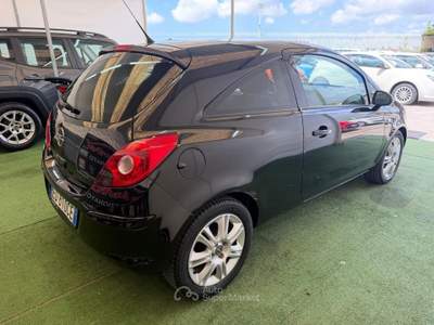 Opel Corsa 1.2 BENZINA 85CV Nero usata Giugliano