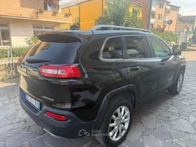 Jeep Cherokee SUPER FULL Nero usata Terre del Reno