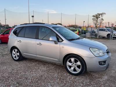 Kia Carens VGT EX Class per Export Argento usata Rimini