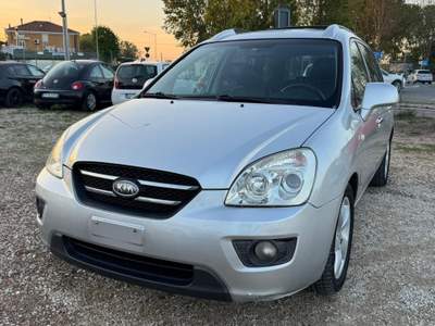 Kia Carens VGT EX Class per Export Argento usata Rimini