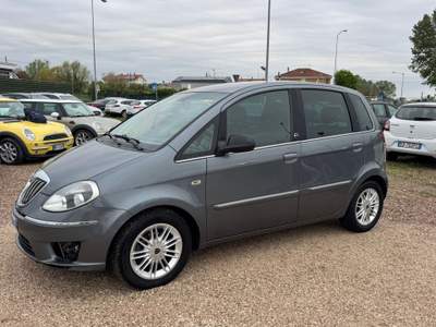 Lancia Musa 8V Ecochic GPL Gold Grigio usata Rimini