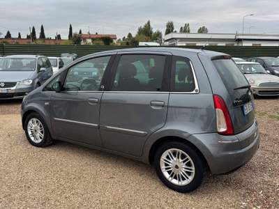 Lancia Musa 8V Ecochic GPL Gold Grigio usata Rimini