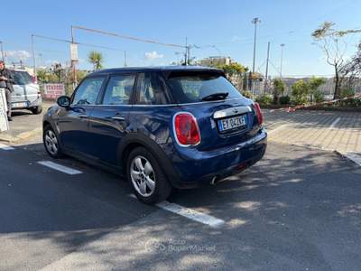MINI Clubman 1.5 Cooper D Business XL Cambio Automatico Blu/Azzurro usata Roma