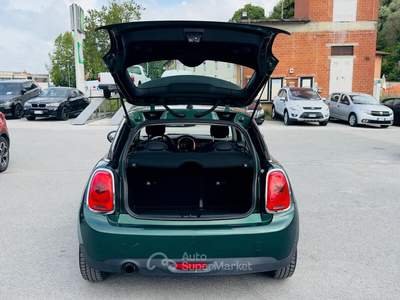 MINI Clubman 1.2 One Oro usata Massarosa