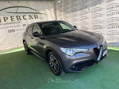Alfa Romeo Stelvio AT8 Q4 Executive Grigio usata Acerra
