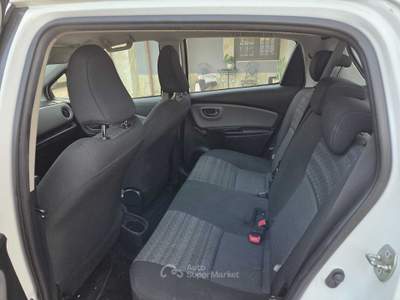 Toyota Yaris batterie nuove usata fonte nuova