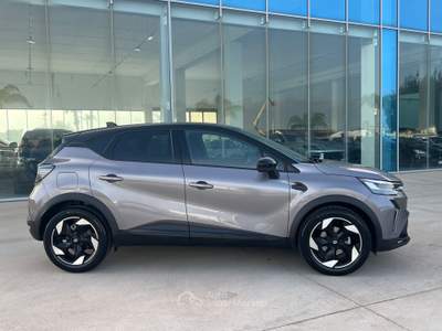 Renault Captur Techno Possibilità noleggio no scoring Grigio usata Gela