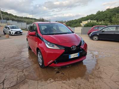 Toyota Aygo auto perfetta in tutto tutta tagliandata con garanzia Rosso usata fonte nuova