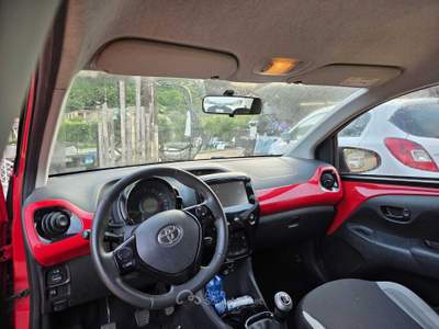 Toyota Aygo auto perfetta in tutto tutta tagliandata con garanzia Rosso usata fonte nuova