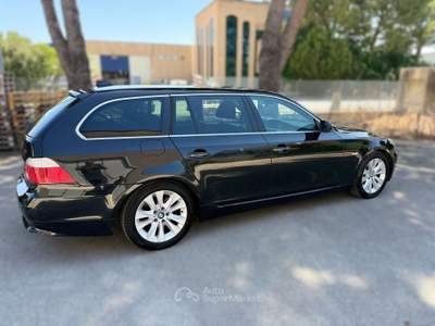 BMW Serie 5 520d 12 MESI DI GARANZIA Nero usata Recanati
