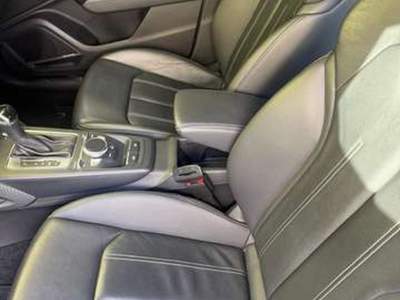 Audi Q2 2.0 150 CV S-TRONIC QUATTRO S-LINE Grigio usata Cardito