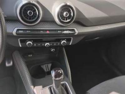 Audi Q2 2.0 150 CV S-TRONIC QUATTRO S-LINE Grigio usata Cardito
