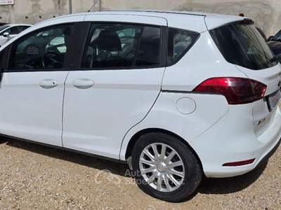 Ford B-Max 1.5 TDCi 75CV Business Titanium Bianco usata Napoli