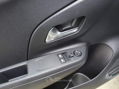 Opel Corsa 1.2 Edition Argento usata Padula